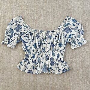 H&M Floral Cotton Smocked Peasant Crop Top Blouse L Blue White Puff Sleeve